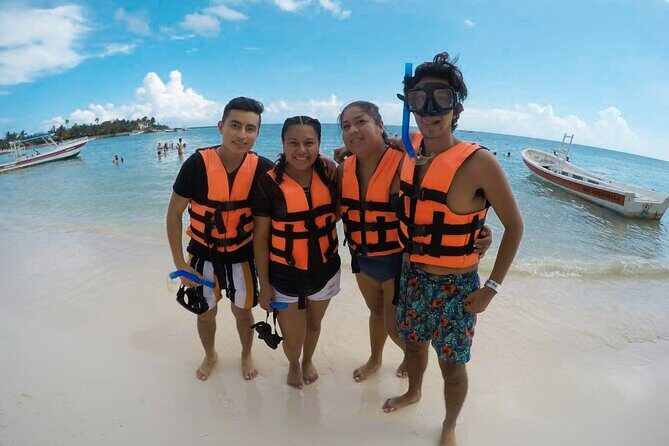 Tour to swim with turtles - The Sum Up