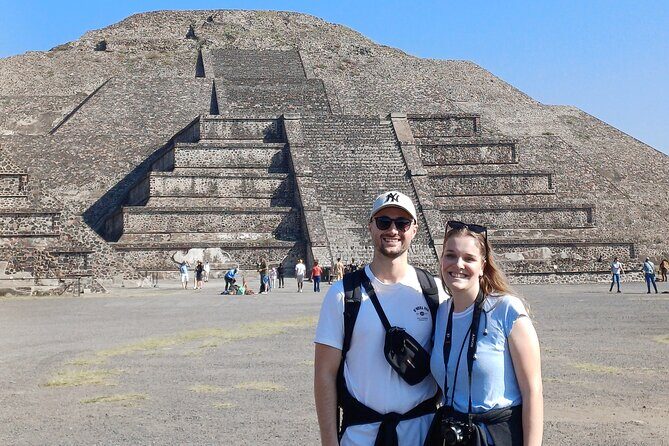 Tour to Teotihuacan with Pickup from Parque Mexico - FAQ
