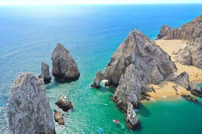 Tour to The Arch and Lover's Beach (optional) from Cabo - A Closer Look at the Experience