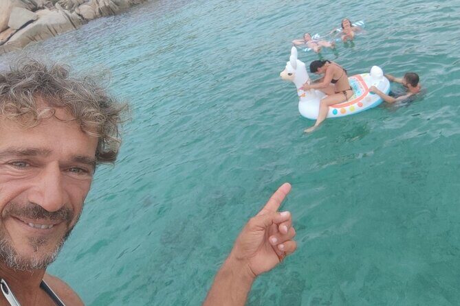 Tour to the islands of the La Maddalena Archipelago by sailing boat - FAQ