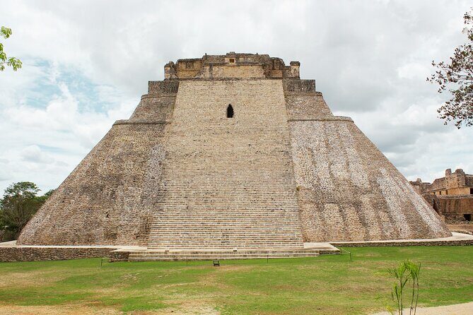 Tour to Uxmal Kabah and Chocolate Museum from Mérida - Frequently Asked Questions
