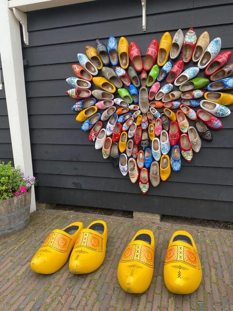 Tour to Windmills, Cheese, Clogs and Volendam from Amsterdam - FAQs