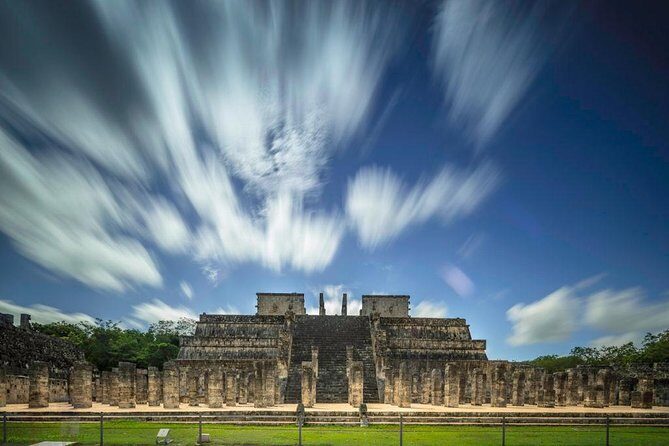 Tour VIP to Chichén Itzá, Valladolid and a Real Mayan Cenote from Cancun - The Sum Up