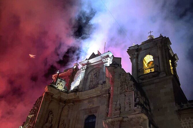 Tour with Legends Night Walk and Dinner Included - Key Points