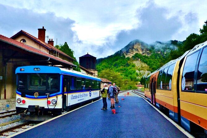 Tour with the Mountain Train, Trek to Mystic Forest and Castle - Who Is This Tour Best Suited For?