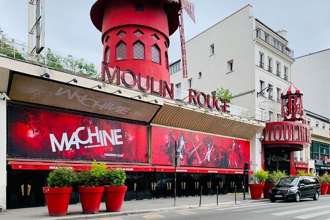 Tourist outing at the Moulin Rouge - Detailed Breakdown of the Transfer Experience