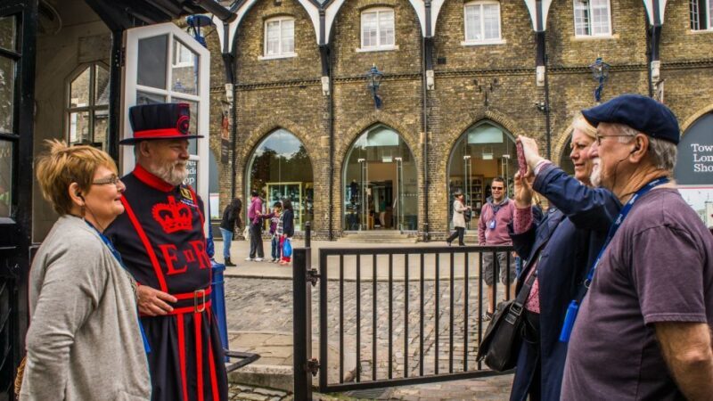 Tower of London: Beefeater Opening Ceremony & Crown Jewels - FAQs