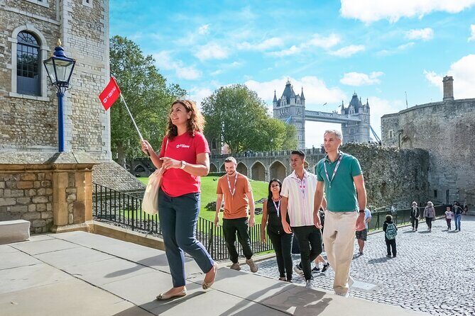 Tower of London: Guided Tour with Thames River Cruise - The Itinerary: What to Expect