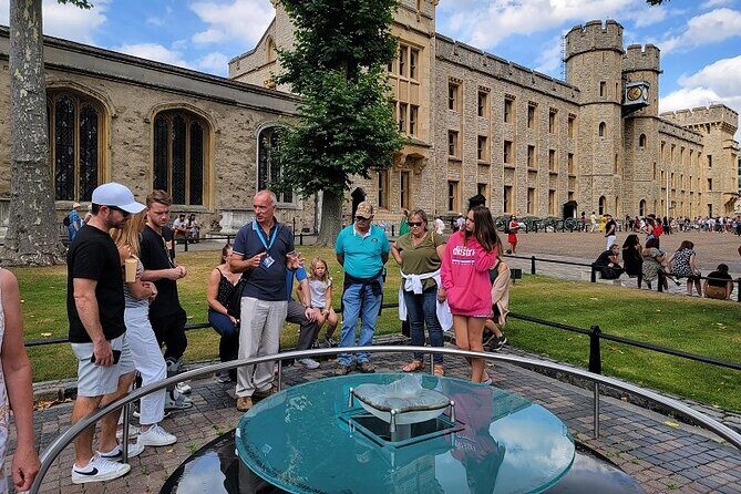 Tower of London: Guided Tour with Thames River Cruise - Frequently Asked Questions