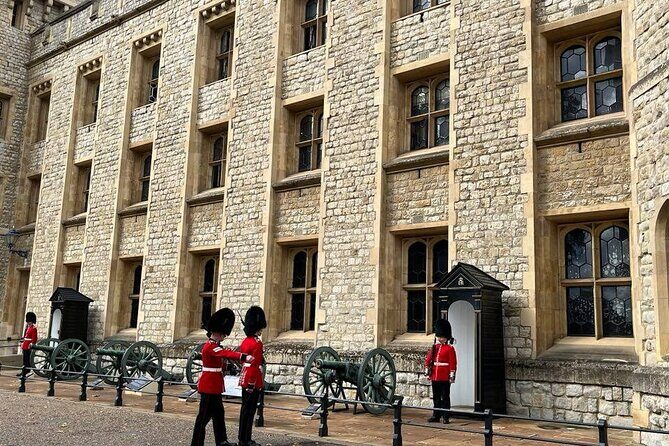 Tower of London Private Tour for Families and Friends - FAQ