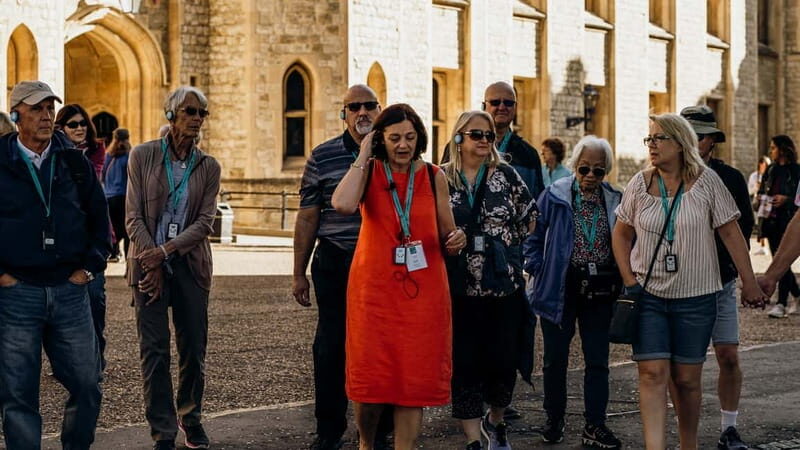 Tower of London Tour with Crown Jewels, plus River Cruise - The End of the Guided Tour and Free Exploration