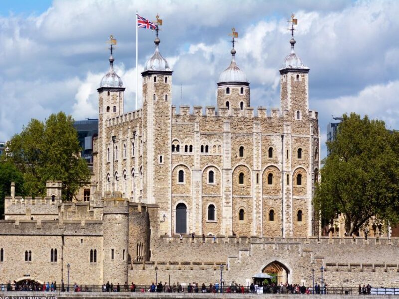 Tower of London Tour with Private Guide, Tickets, Pickup - Pricing and What You’re Getting