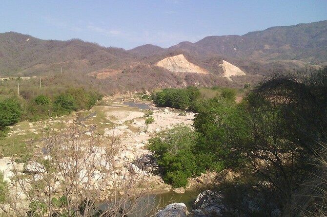 Towns and traditions Bike Tour in Colotepec - Villages and Authentic Encounters