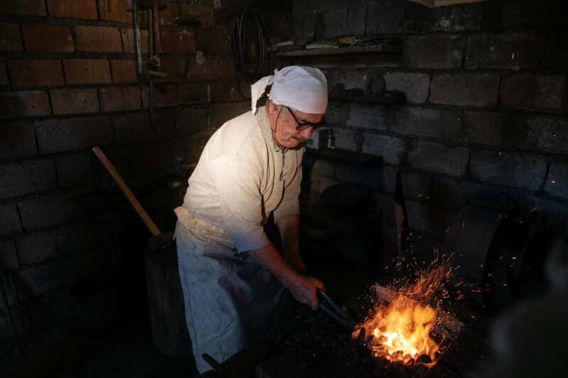 Traditional Horseshoe Blacksmith Workshop near Mtskheta - Key Points