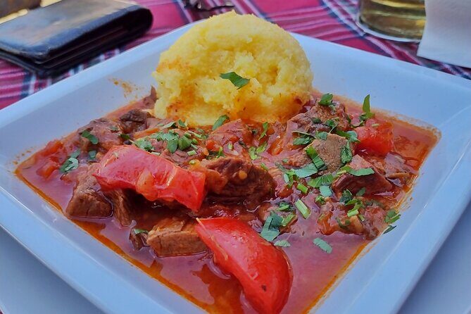 Traditional lunch and Old Town Private Tour with a local guide - FAQs