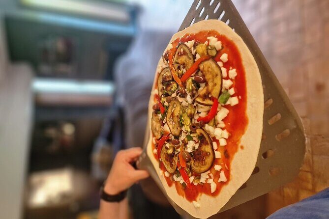 Traditional Roman Pizza Making Class with Wine - What Do Travelers Say?