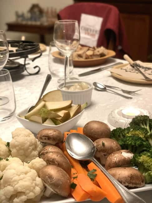 Traditional Swiss Dinner: Cheese Fondue, Appetizers/Dessert - Key Points