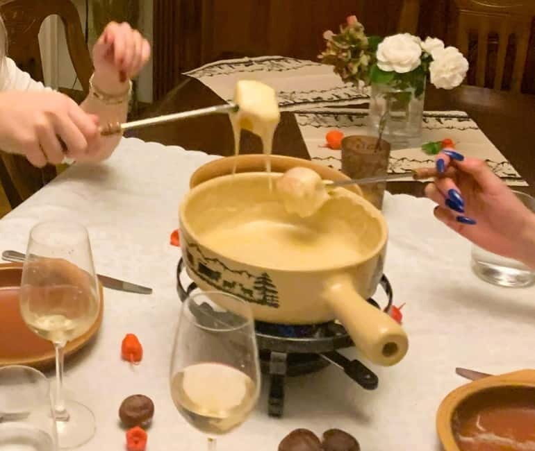 Traditional Swiss Dinner: Cheese Fondue, Appetizers/Dessert - FAQs