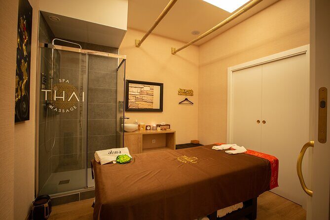 Traditional Thai Massage 60 min at THAI MASSAGE ALURA - Who Should Consider This?