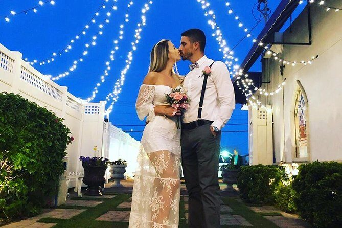 Traditional Wedding or Vow Renewal at Graceland Wedding Chapel - Experience Overview and What You Can Expect