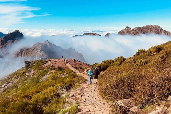 Transfer from Achada do Teixeira to Pico do Arieiro - A Few Considerations