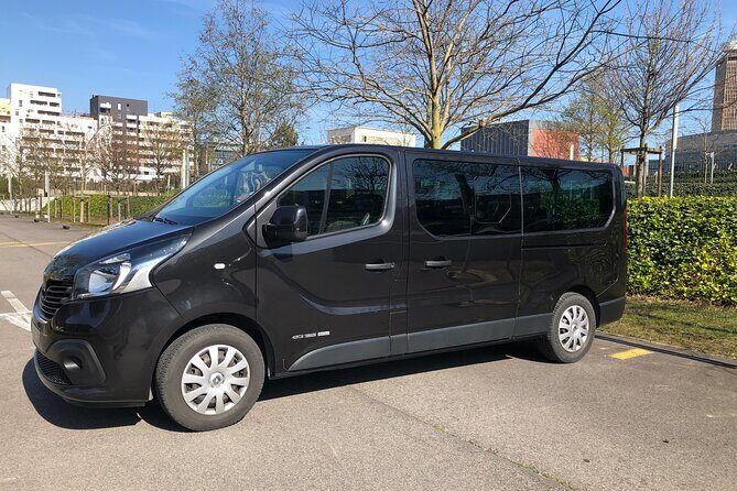 Transfer from CDG/ORLY/LBG Airport to Paris by Van (8PAX) - Getting to Paris: A Review of the Transfer from CDG/ORLY/LBG Airport to the City in a Van