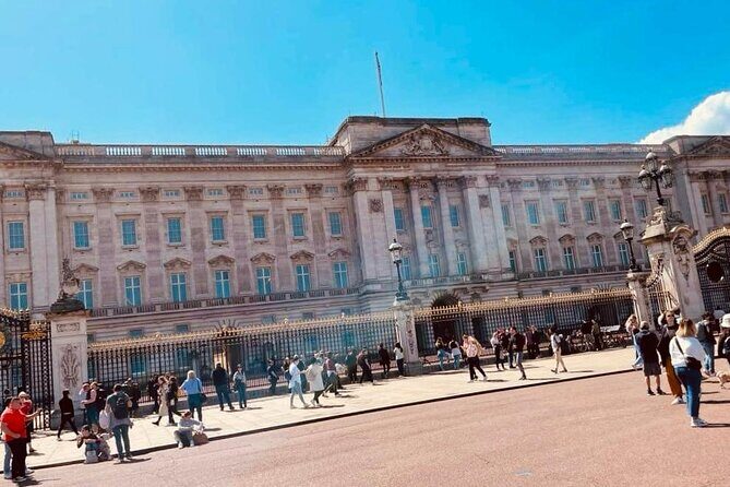 Transfer from Heathrow Airport to London or London to Heathrow - Who Is This Service Best For?