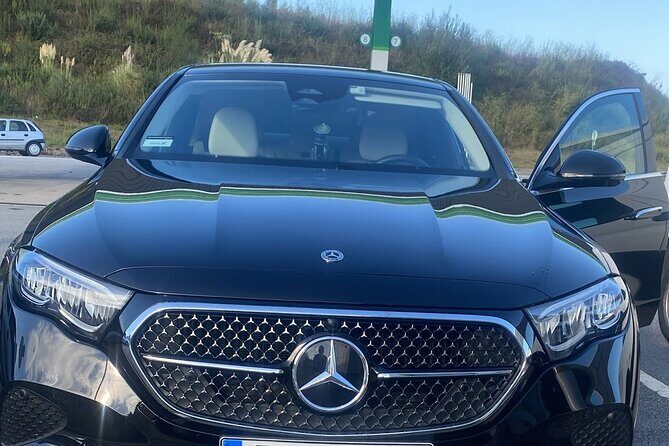 Transfer from Lisbon Airport to Lisbon City Hotels - How the Reviews Shape Our View