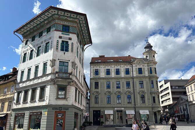 Transfer from Ljubljana to Trieste or vice versa - Is This Service Worth It?