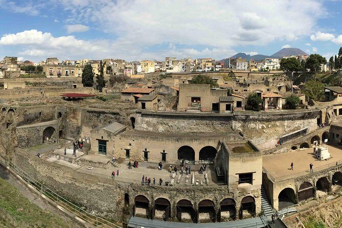 Transfer from Naples to Sorrento or Return with Herculaneum site - Getting to Know the Experience