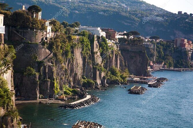 Transfer from Positano to Naples or Return - Why Consider This Transfer?