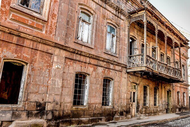 Transfer from Yerevan to Gyumri or Vice Versa - Who Is It Best For?