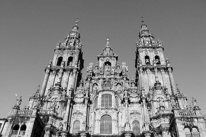 Transfer Porto - Santiago de Compostela - The Route and Scenic Highlights