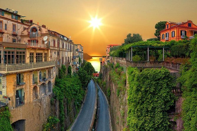 Transfer Sorrento to/from Rome optional Pompeii Stop - Pompeii: The Optional Stop That Adds Value