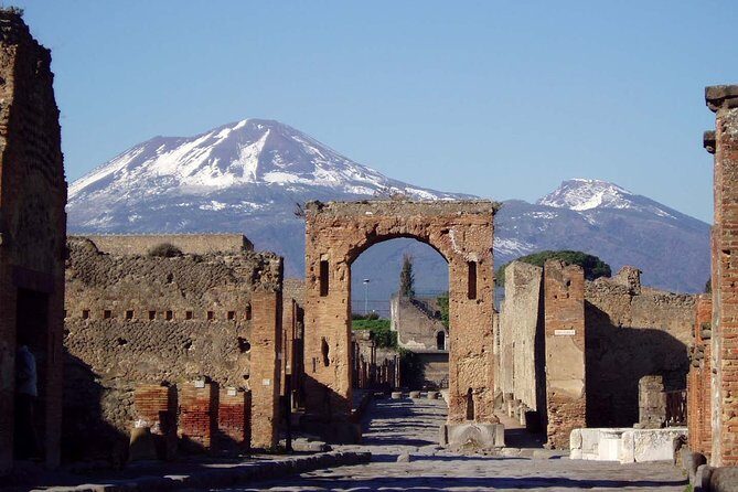 Transfer Sorrento to/from Rome optional Pompeii Stop - The Sum Up