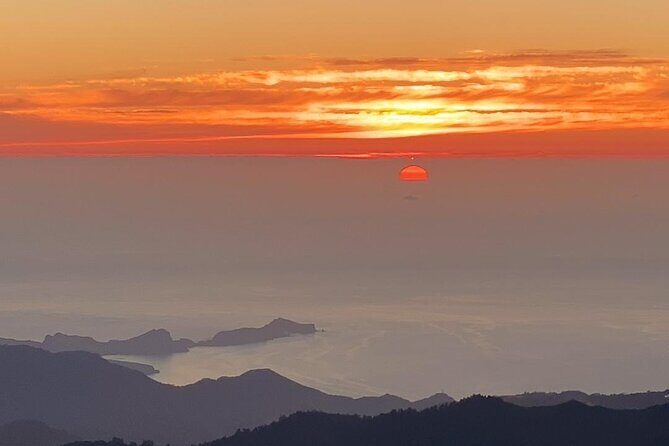 Transfer Sunrise Self-Guided Hike Pico do Arieiro - Who Would Love This Experience?