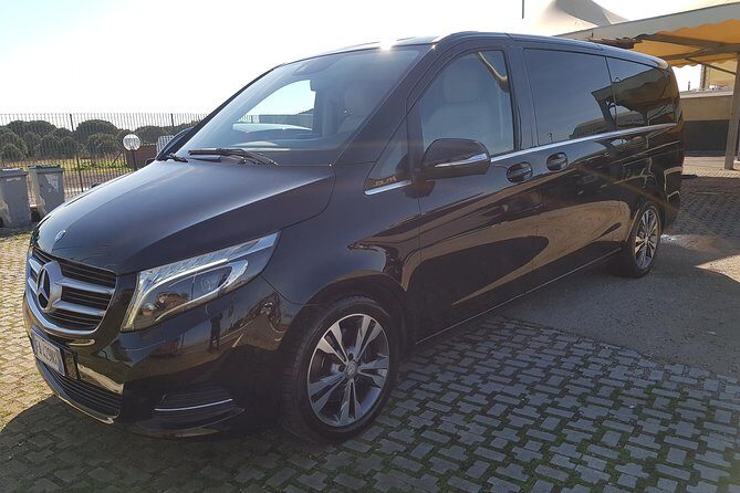 Transfer to Rome from Fiumicino Airport - The Experience of Meeting and Traveling with the Driver