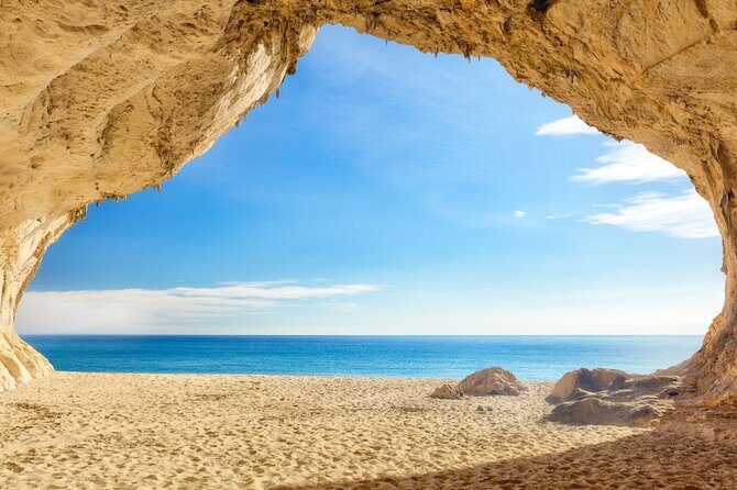 Transfer to the Bue Marino Caves and Cala Luna - Key Points