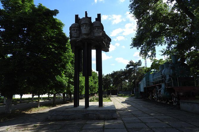 Transnistria - Discover Soviet style and inspiration - A Closer Look at the Transnistria Tour