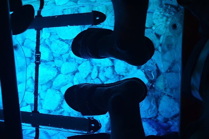 Transparent Kayak Night Glow Experience from Pula - FAQs