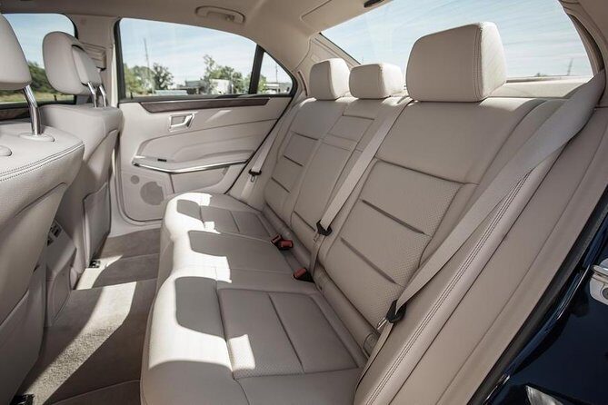 Transport from Lisbon Airport to the center of Lisbon - An Honest Look at the Transfer Service from Lisbon Airport to the City Center