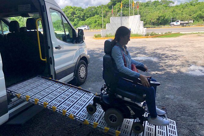 Transportation from the Airport to Hotels in Cancun arrival only - FAQ