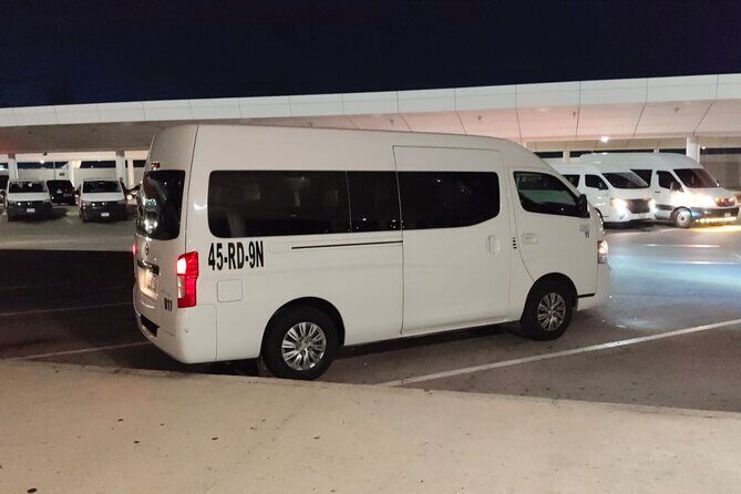 Transportation Playa DE l Carmen to Cancun Airport from 1 to 8 Travelers - FAQs