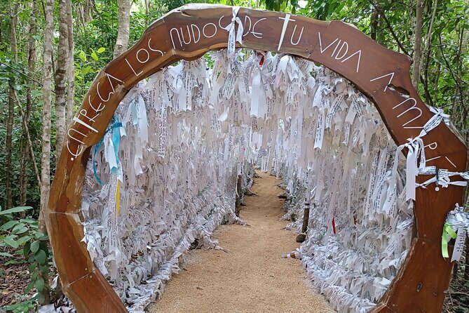 Transportation to the Shrine of Mary Undoer of Knots in Cancun - Key Points