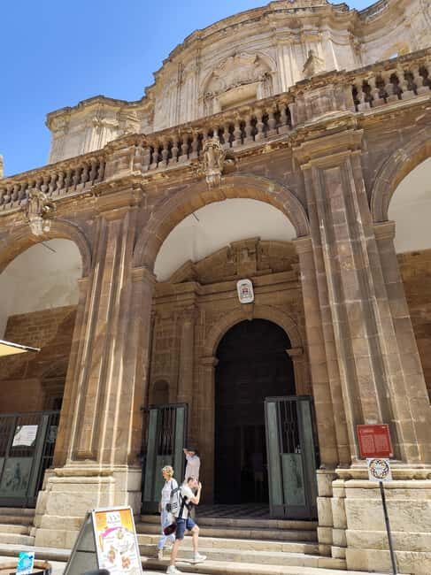 Trapani: Guided Walking Tour with Cannolo - The Realistic Downside