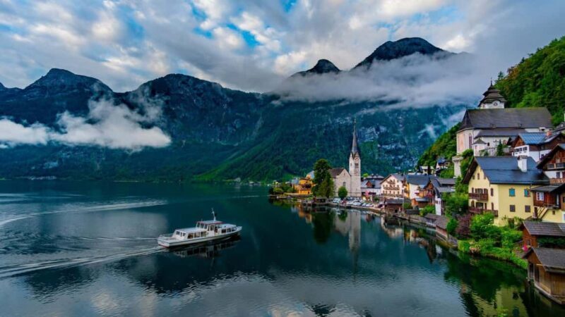 Traunkirchen, Hallstatt & Salzburg  A Day to Remember - FAQ