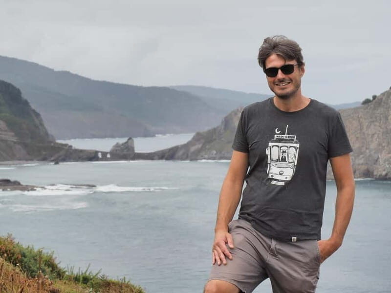 Travel with photography: 2-hour photo shoot - Who Will Love This?