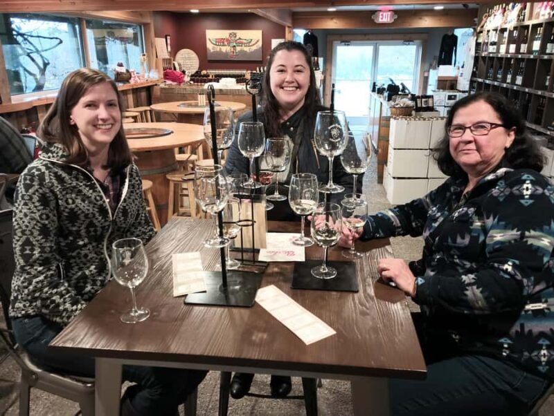 Traverse City: 2Day Old Mission Leelanau Peninsula Wine Tour - Wrapping It Up