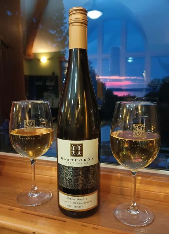 Traverse City: Old Mission Peninsula Bike and Wine Tour - Practical Details & Considerations