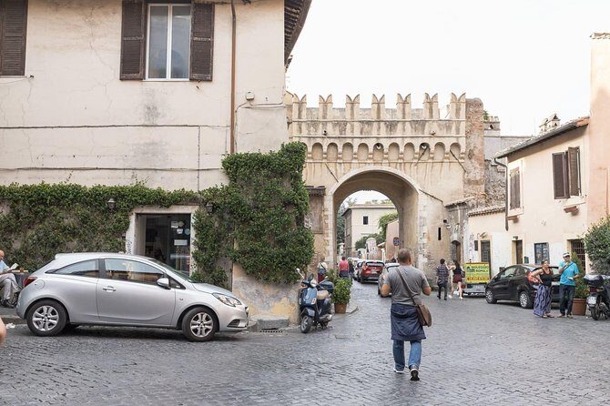 Treasure hunt in Rome, Ghetto and Trastevere - FAQs